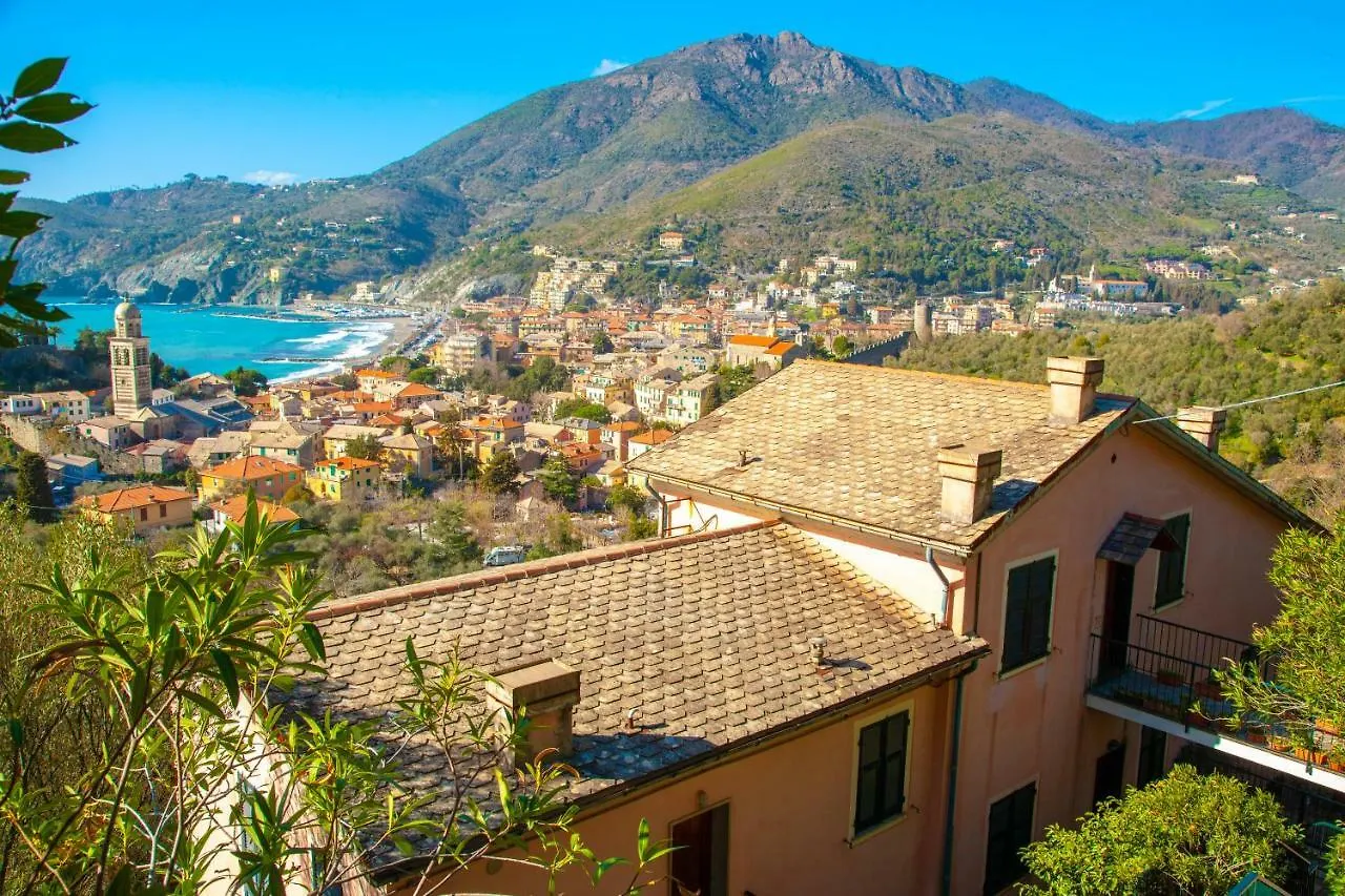 Olivi Del Mesco Vila Levanto 0*,  Itália